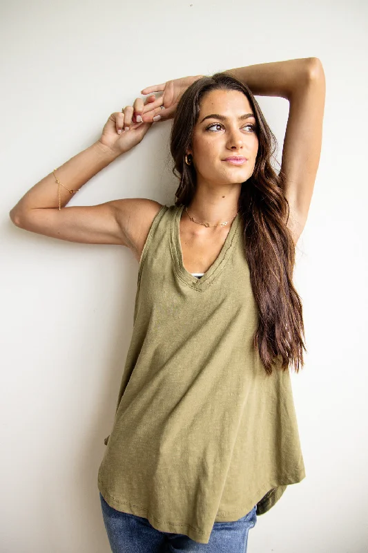 Thread & Supply Manning Tank Top for Women in Olive Green | T1510CPRTS-OLIVEGROVE